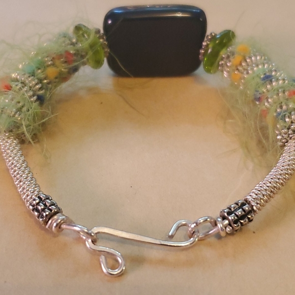 Beautiful Unique Hand Crafted Bracelet - Picture 4 of 5
